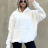 witte hoodie