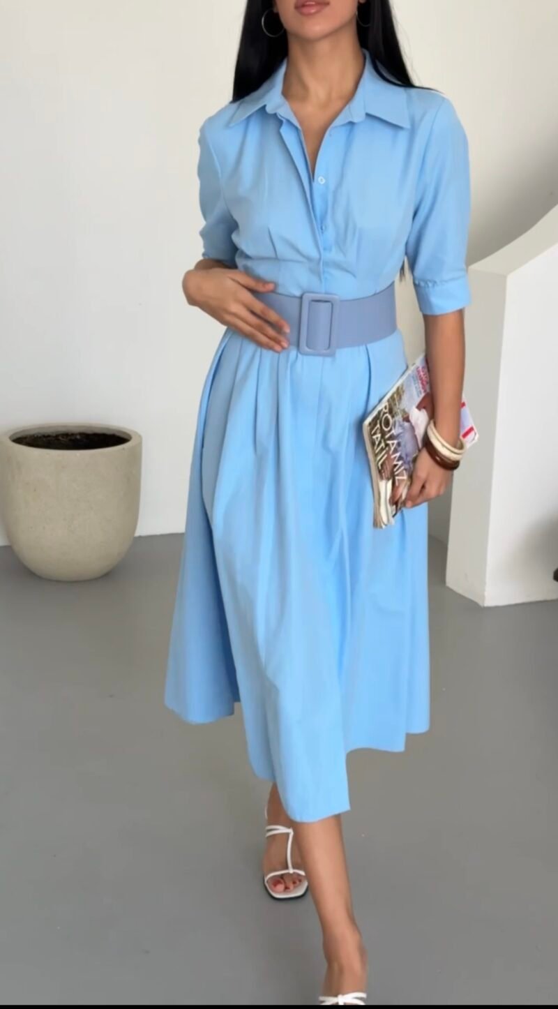 Blauwe jurk Blauwe jurk